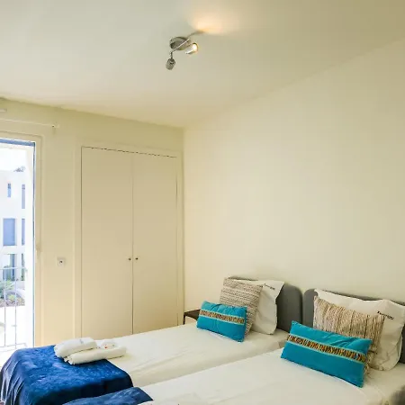 Flh Summer With Pool